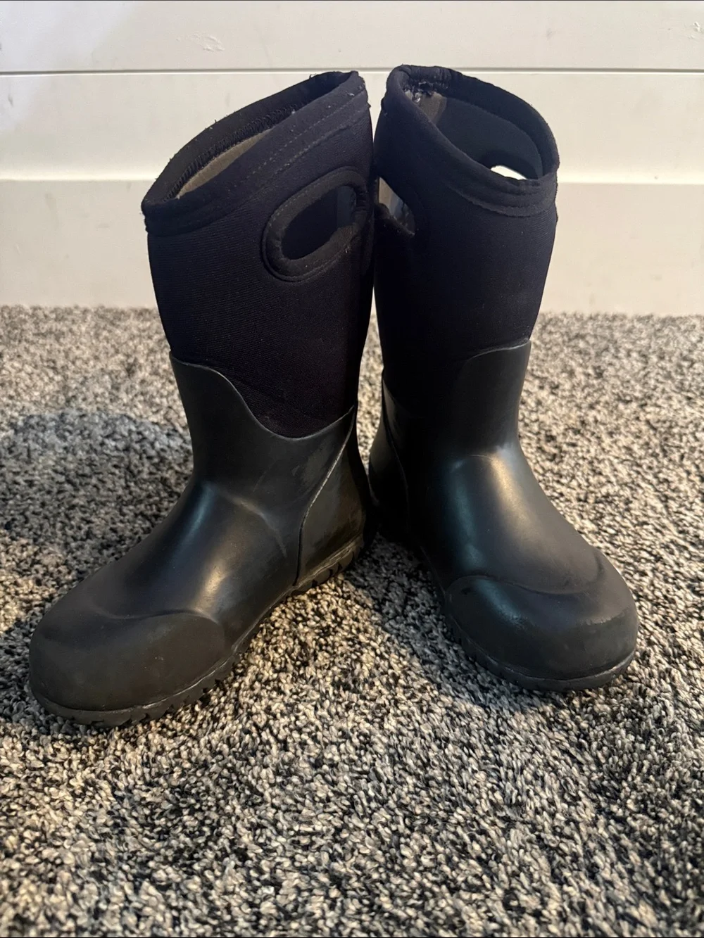 BOGS Kids Black Waterproof Insulated Pull-On Rain Snow Boots